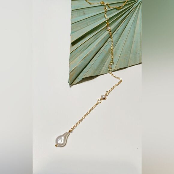 Elegant pearl drop necklace in gold #451 - Picture 4 of 4